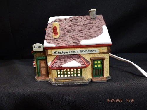 Vtg Lemax Dickensvale Photography/Barber Shop Christmas Village House-1994-C103