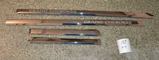 2005-2010 Jeep Grand Cherokee Passenger Driver Door Trim Molding Oem 2005-2010 Jeep Grand Cherokee Passenger Driver Door Trim Molding Oem