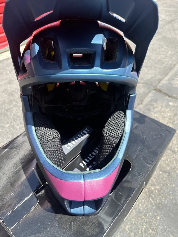 MET Parachute MCR MIPS Casco Cara Completa En Molde EPS Mate Mediano Bicicleta de Montaña Foto 4 de 4