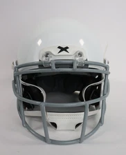 Xenith X2E+ / 2023 / Youth Football Helmet / Size Medium / White INV9
