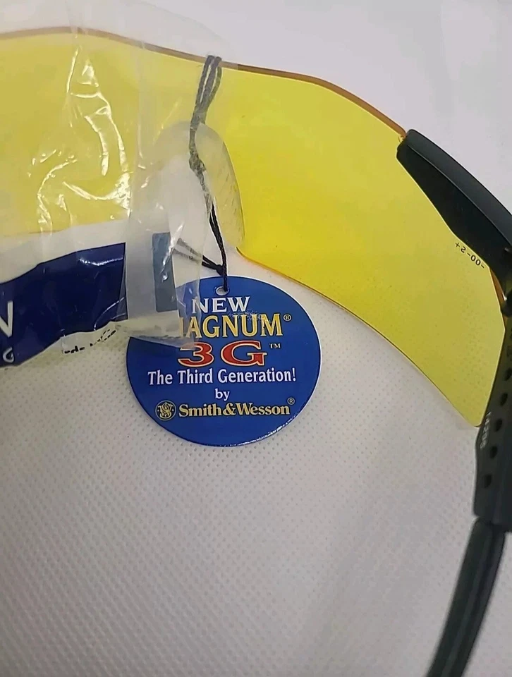 Smith And Wesson Eyewear Yellow Magnum 3G Safety Glasses Z87 - Image 3 of 3