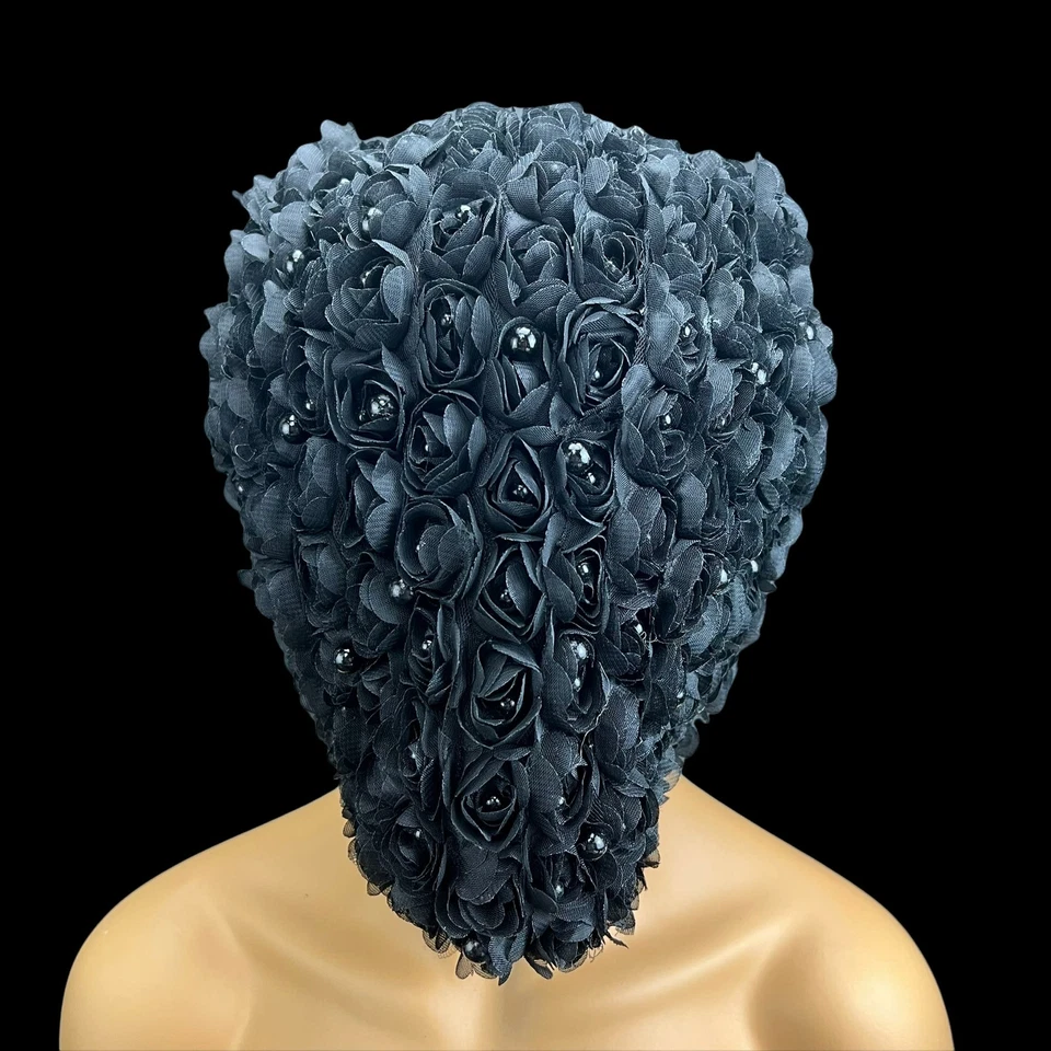 MASCARADA FLORAL DE ALTA COSTURA CARA COMPLETA SOBRE LA CABEZA - NEGRA Foto 2 de 4