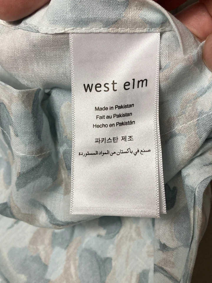 WEST ELM organic falling petals standard sham in blue light inv24 - Image 4 of 4