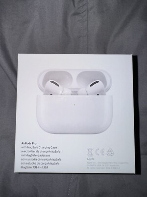 Genuine Apple Ear Pod Pros 1st Generation Wireless. Used a Couple