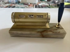 Vintage Park Sherman Perpetual Desk Calendar With Pen Holder & Marble Base