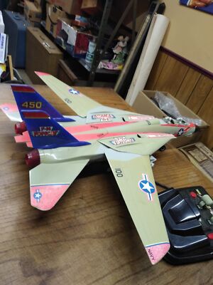Vtg 1990 New Bright Grumman US NAVY F14 Tomcat Corded Remote