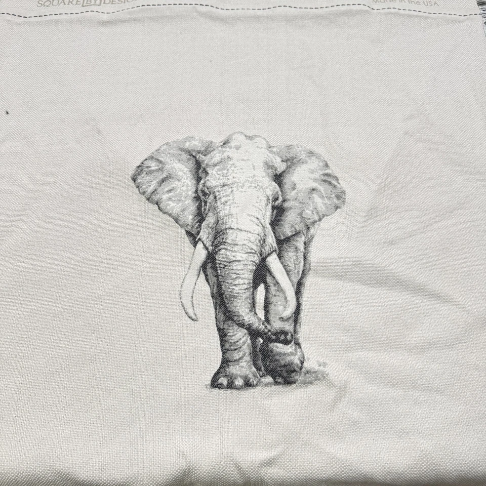cuadrado por diseño tapicería tela panel gris elefante ee. uu. tejido 26x26 Foto 3 de 4