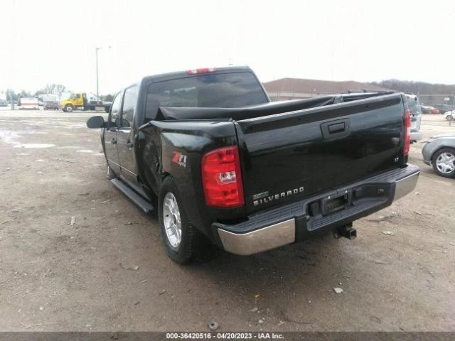 (LOCAL PICKUP ONLY) Passenger Front Door Electric Window Fits 11-14 SIERRA 2500  - Image 3 of 4