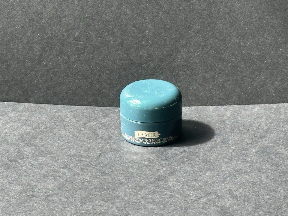 4 x La Mer The Rejuvenating Night Cream 0.12oz / 3.5ml Each Total 14ml New - Image 2 of 3