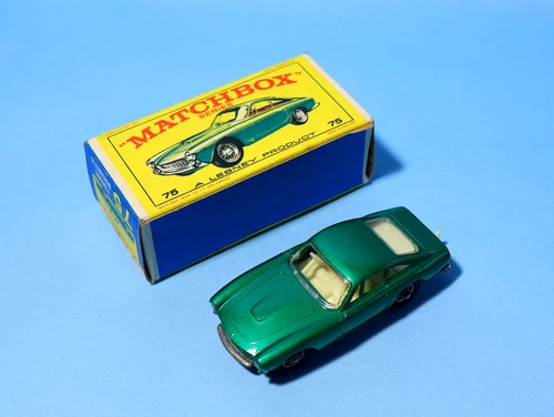 Vintage Lesney Matchbox 75 Ferrari Berlinetta Diecast Car in Original Box #ESK