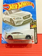 Hot Wheels Jaguar Xe Sv Project 8 Grey