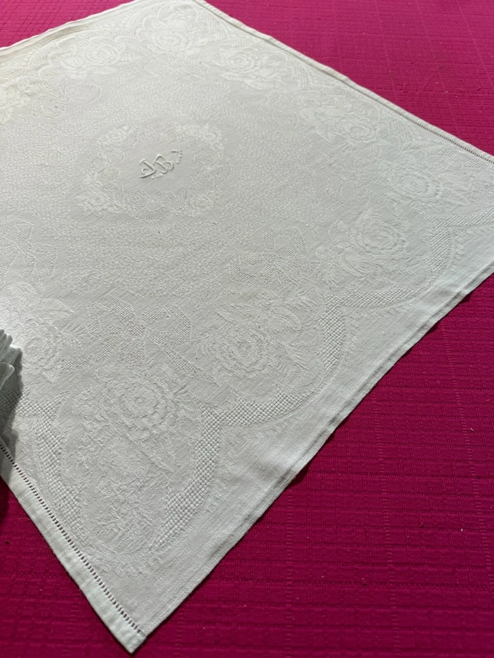 12 serviettes de table coton damassé monogrammes JB 61 cm x 54 cm réf 151 - Photo 4/4