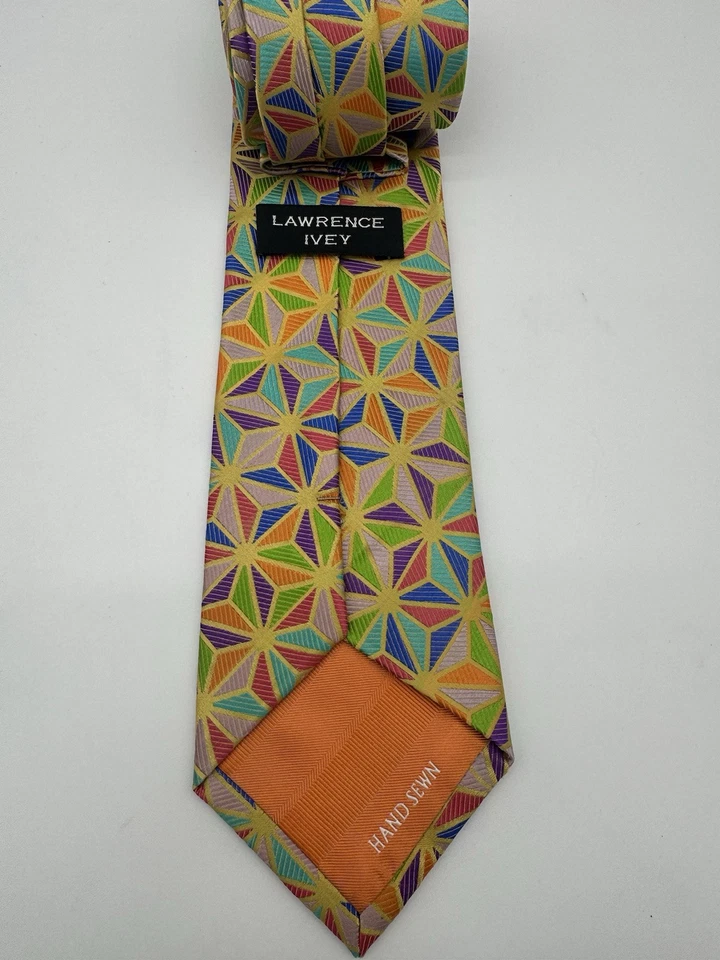 Corbata Lawrence Ivey estrella geométrica seda cosida a mano corbata de lujo Foto 3 de 4