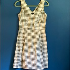 Dress Tommy Hilfiger sleeveless classic print size 0 never worn - no tags