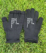 Vintage Vietnam War Era USN US Navy Type II Glove Insert Mil. Spec Plus  Glove.