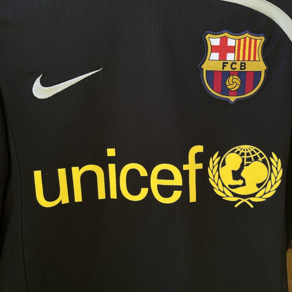 Barcelona 2008 2009 Goalkeeper Football Shirt Soccer Jersey