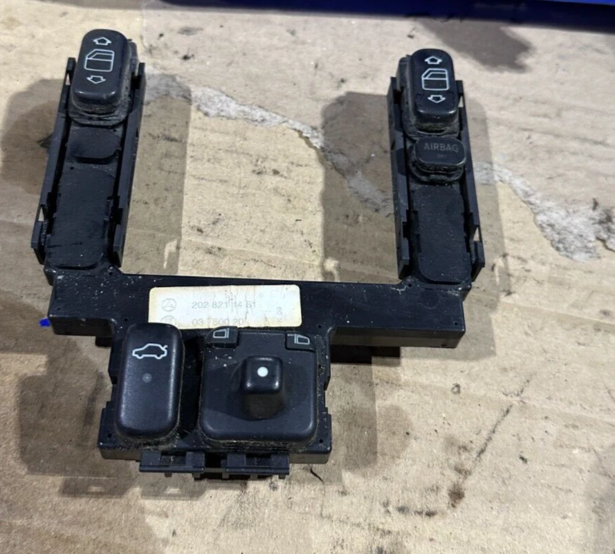 Schaltereinheit Mittelkonsole Mercedes W202 202 821 14 51 