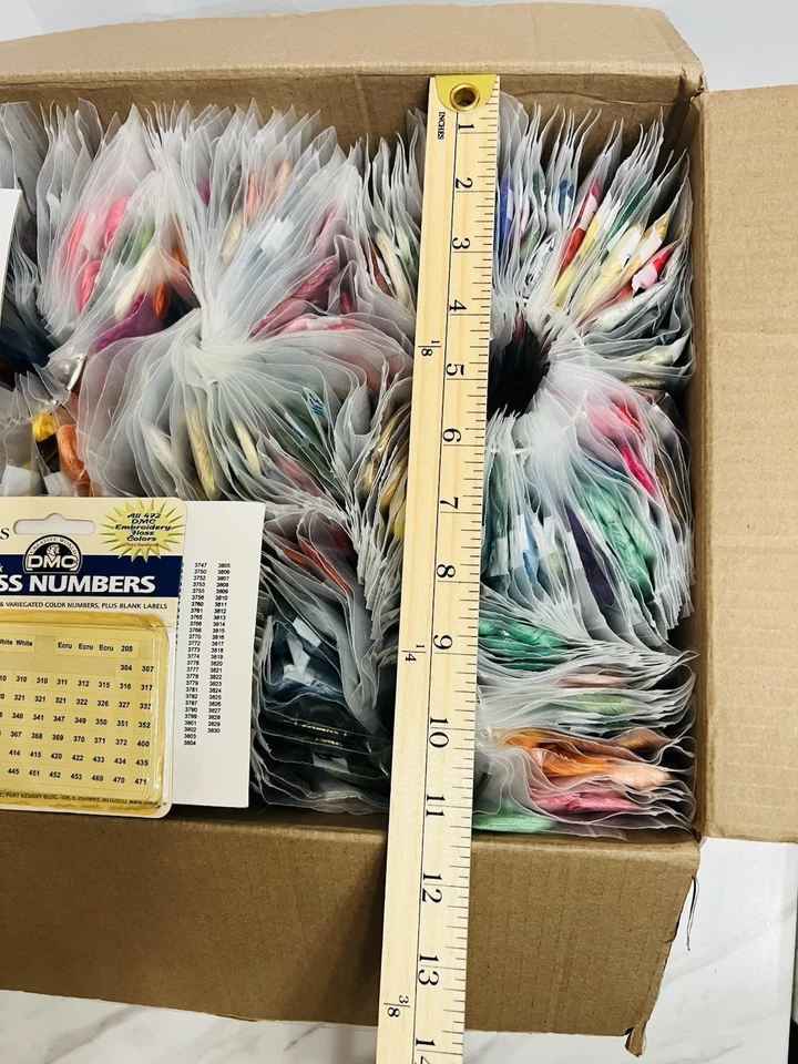 Over 500 New & Used Lot of DMC Embroidery Floss Skeins Cross Stitch Thread Read - Image 3 of 4