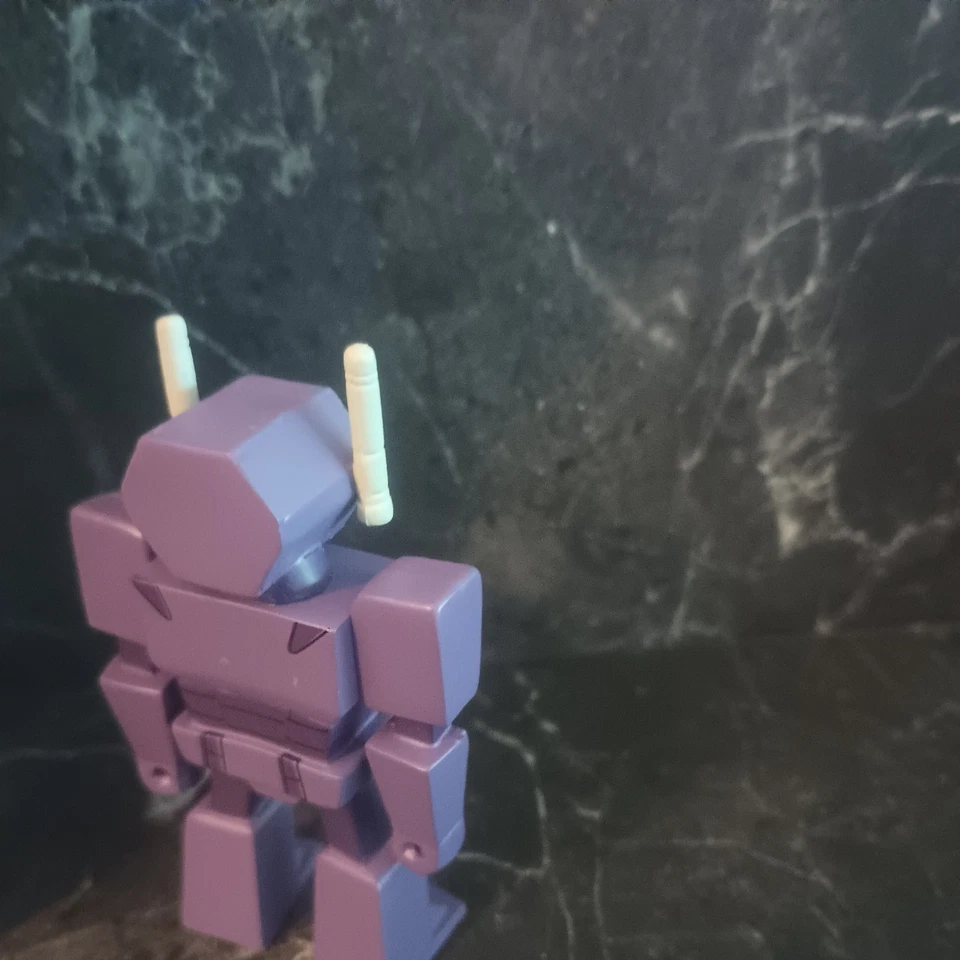 Kidrobot GI Joe Transformers Mini Figura Serie Shockwave. Foto 2 de 2