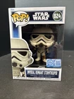 Funko POP! Star Wars Imperial Remnant Stormtrooper #824 Exclusive w/ Protector