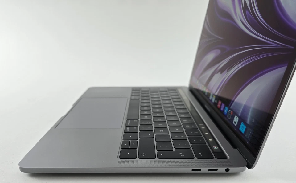 Apple MacBook Pro 13” 2016 i7 3,3 GHz A1706 Touchbar 256GB 16GB RAM 4x TB3 #62 - Bild 4 von 4