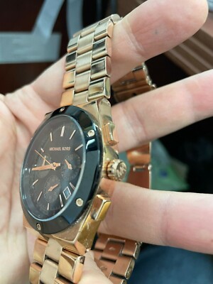 Michael Kors Rose Gold And Black Watches Michael Kors MK3397  display picture 1