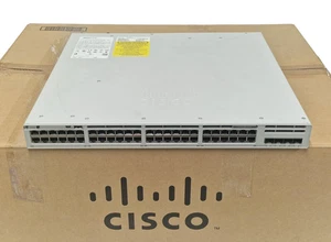 Nouveau catalyseur Cisco C9300L-48T-4G-E 48x 1GbE RJ45 + 4x 1Gb SFP+ Commutateur géré