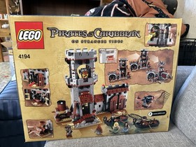NEW LEGO Pirates of the Caribbean Whitecap Bay 4194 sealed box not perfect