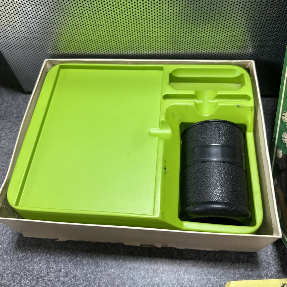 Vintage 1970 Kismet Dice Game Lakeside Industries  Box Score Pad And Cup NO DICE - Image 2 of 4