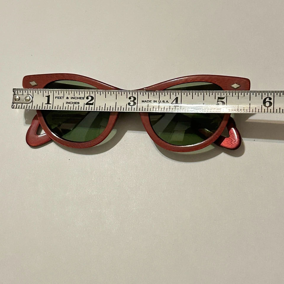 Винтажные солнцезащитные очки 1950-х красный кошачий глаз зеленые линзы готовы к носке - Изображение 3 из 4
