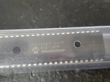3 ea PIC16C67-04/P Microchip C MCU 8BIT 14KB OTP 40DIP USA seller