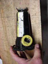 2006 Jeep Wrangler Bottle Jack 2006 Jeep Wrangler Bottle Jack