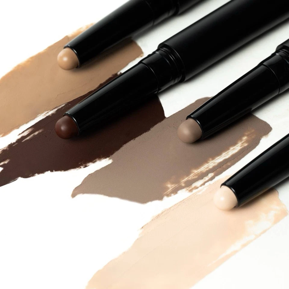 Cremiger MOODSTRUCK Lidschatten-Stick- seidig, haltbar & in traumhaften Farben - Bild 2 von 2