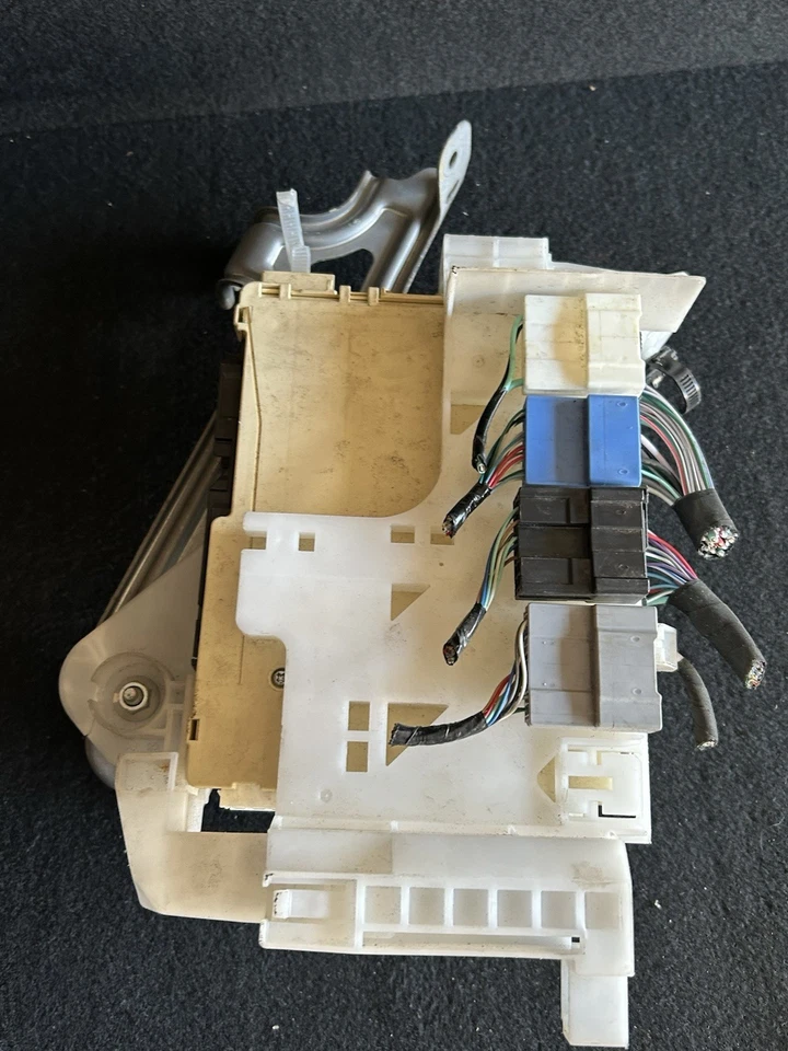 2018 TOYOTA CAMRY MULTIPLEX NETWORK MODULE UNIT 89221-06280 OEM - Image 4 of 4