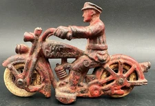 Hubley 1930’s Cast Iron Harley Davidson Motorcycle Red with Rider