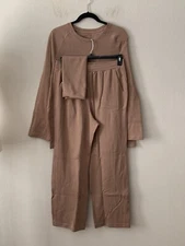 NIB! Starlux Airlines Unisex Sz L Long Sleeves Top & Pants Pajama Set Brown