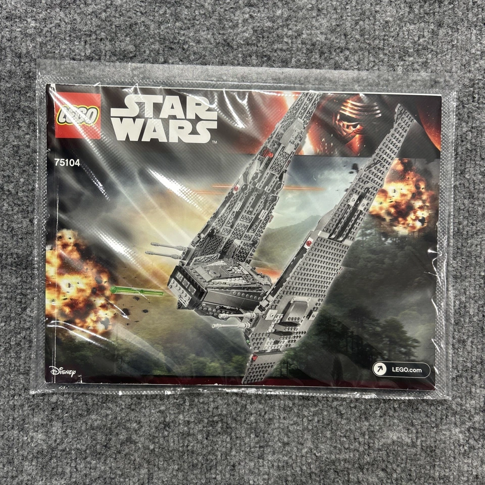 LEGO Star Wars: Kylo Ren's Command Shuttle (75104) With Box, Manual, Figures - Image 2 of 4