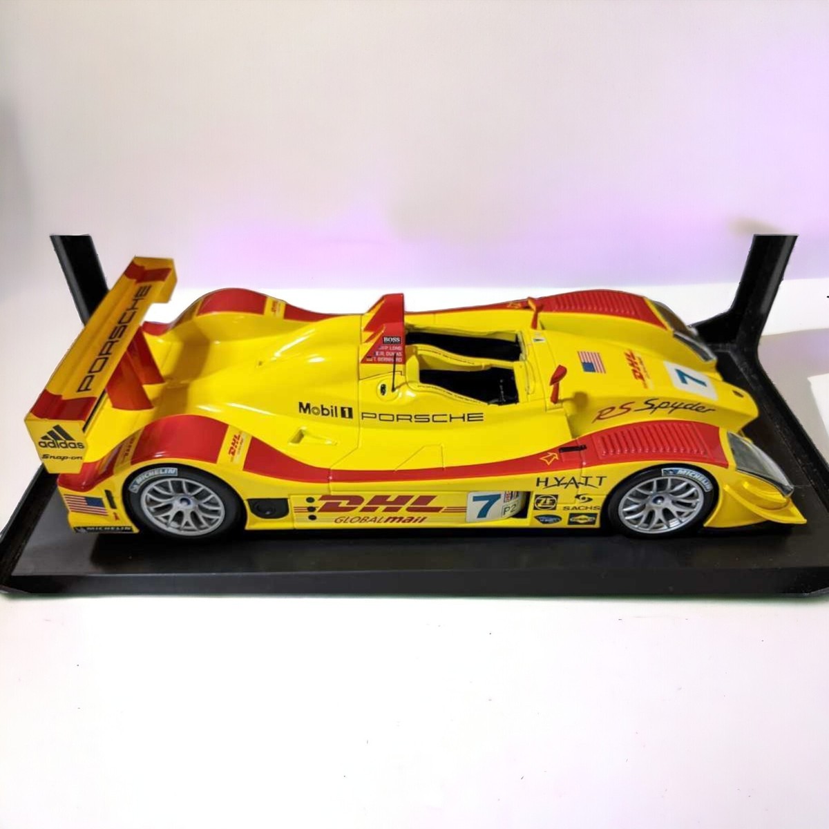 Norev 1/18 scale car Porsche RS Spyder Le Mans 2006 #7 DHL 187516