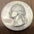 1944 25c Washington Quarter Actual Coin , Clear Date & Rim . Silver @ $104