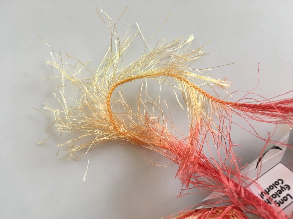 Hilo de pestañas extra largo Sun Kiss 32yd 50g #54421 hielo colorido rojo amarillo naranja Foto 4 de 4