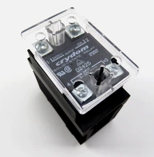 **New** Crydom D2425 Solid State Relay w/ HBC Controls HBC-25DA Heat Sink