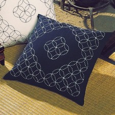 Olympus Japan Sashiko Cushion Kit Navy Traditional Pattern with Thread Needle