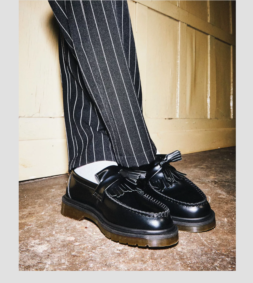 靴 Dr.Martens ADRIAN TASSEL LOAFER Dr. Martens Adrian Tassel Loafer - Black | Journeys