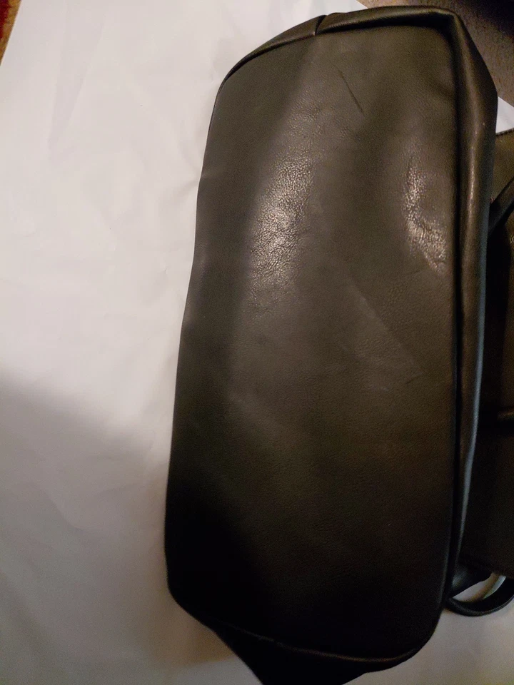 Versace 19v69 Italia Nicoletta Stingray Black Faux Leather Shoulder Tote Bag - Image 3 of 4