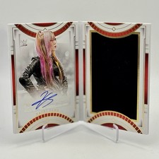Kairi Sane BOOKLET RELIC AUTO /35 2024 WWE National Treasures SJ-KSN