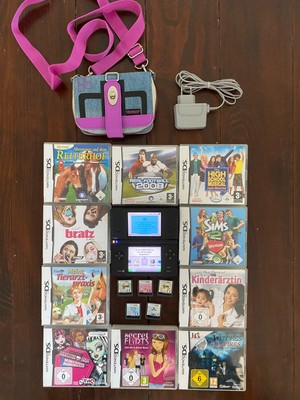 Nintendo DSi Konsole Schwarz Ladekabel und Tasche 15 Spiele