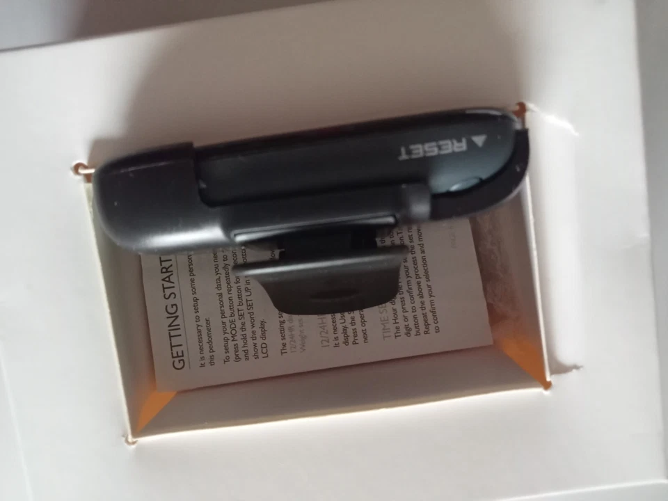 Vintage USB Digital Pedometer in Original Box with Instruction Leaflet. - Изображение 4 из 4