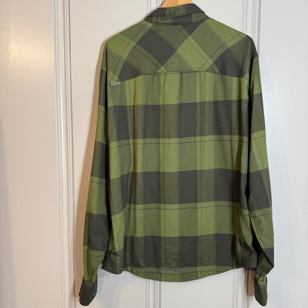 Pearl Izumi Rove Long Sleeve Snap Closure Shirt Green Plaid Size XL