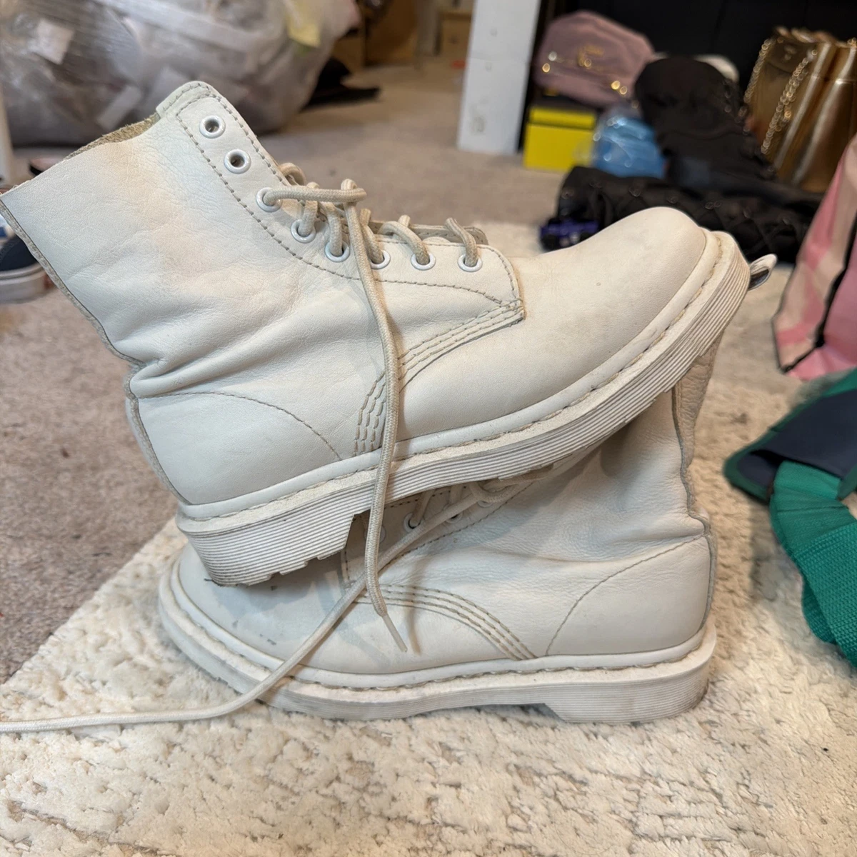 THE ORIGINAL ALL WHITE DR. MARTENS 
SIZE 7 Doc Dr. Martens 2976 Quad Chelsea Boots White Leather  main image 3