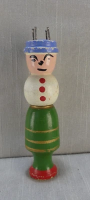 Ancien TRICOTIN en bois - H : 12 cm COLLECTION - Photo 1/4